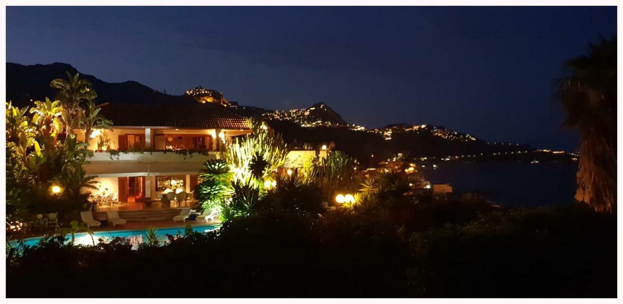 Villa Barbara Джардини Наксос Екстериор снимка